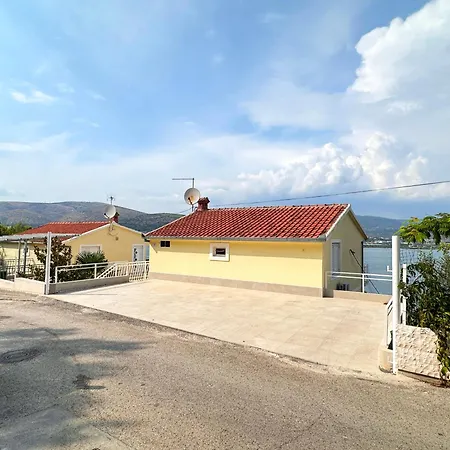 Apartment Antonio Trogir